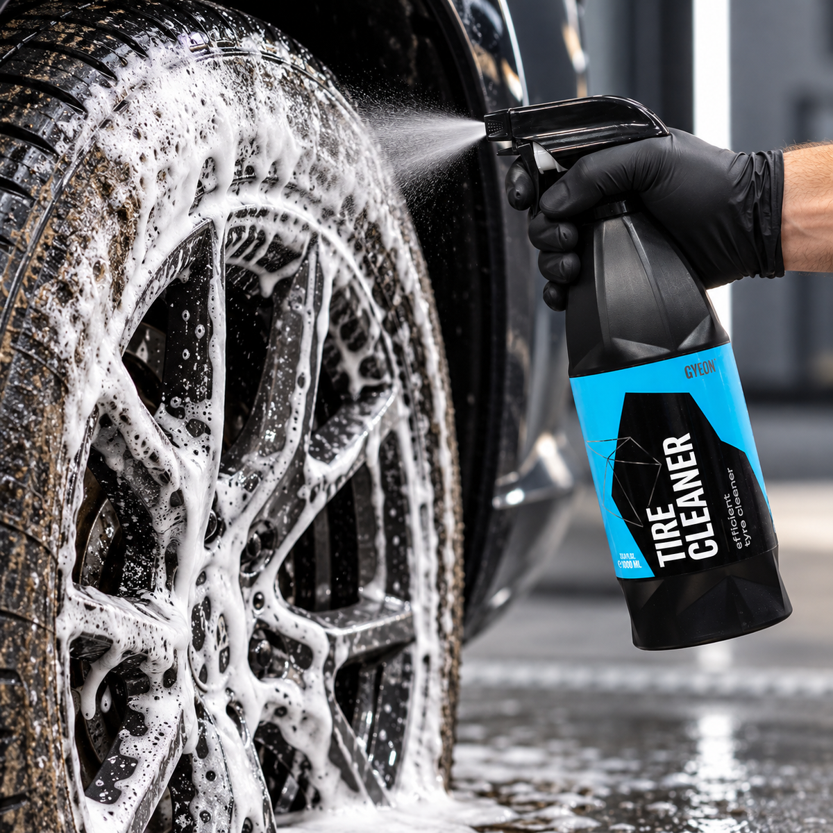 GYEON Q²M Tire Cleaner – Deep Cleaning Tyre & Rubber Cleaner – 500ml & 1L